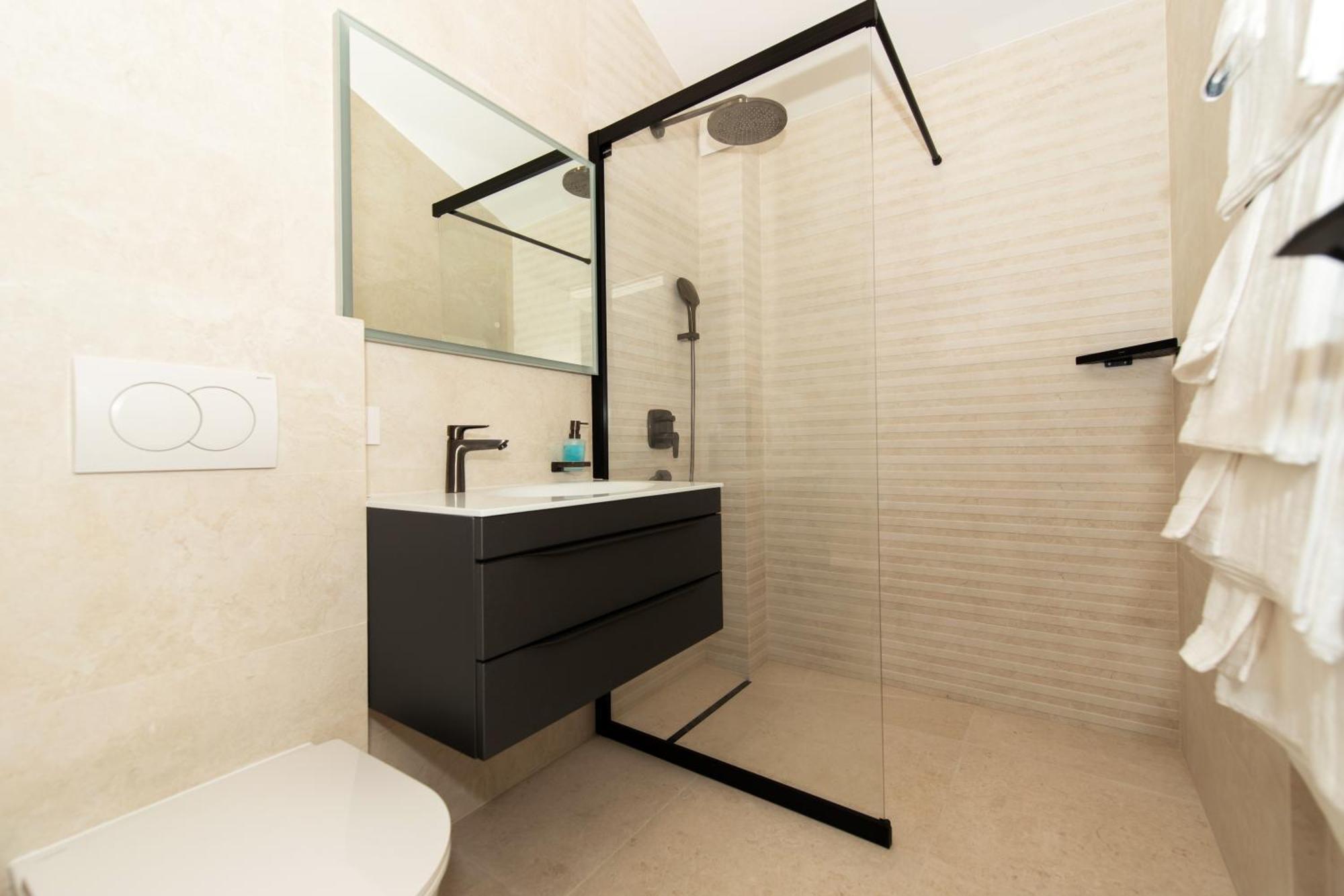 More Medici Apartments โอมิช ภายนอก รูปภาพ